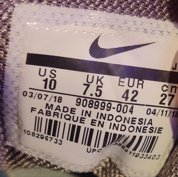 Nike Shoes size 10 - Picture 6 of 6